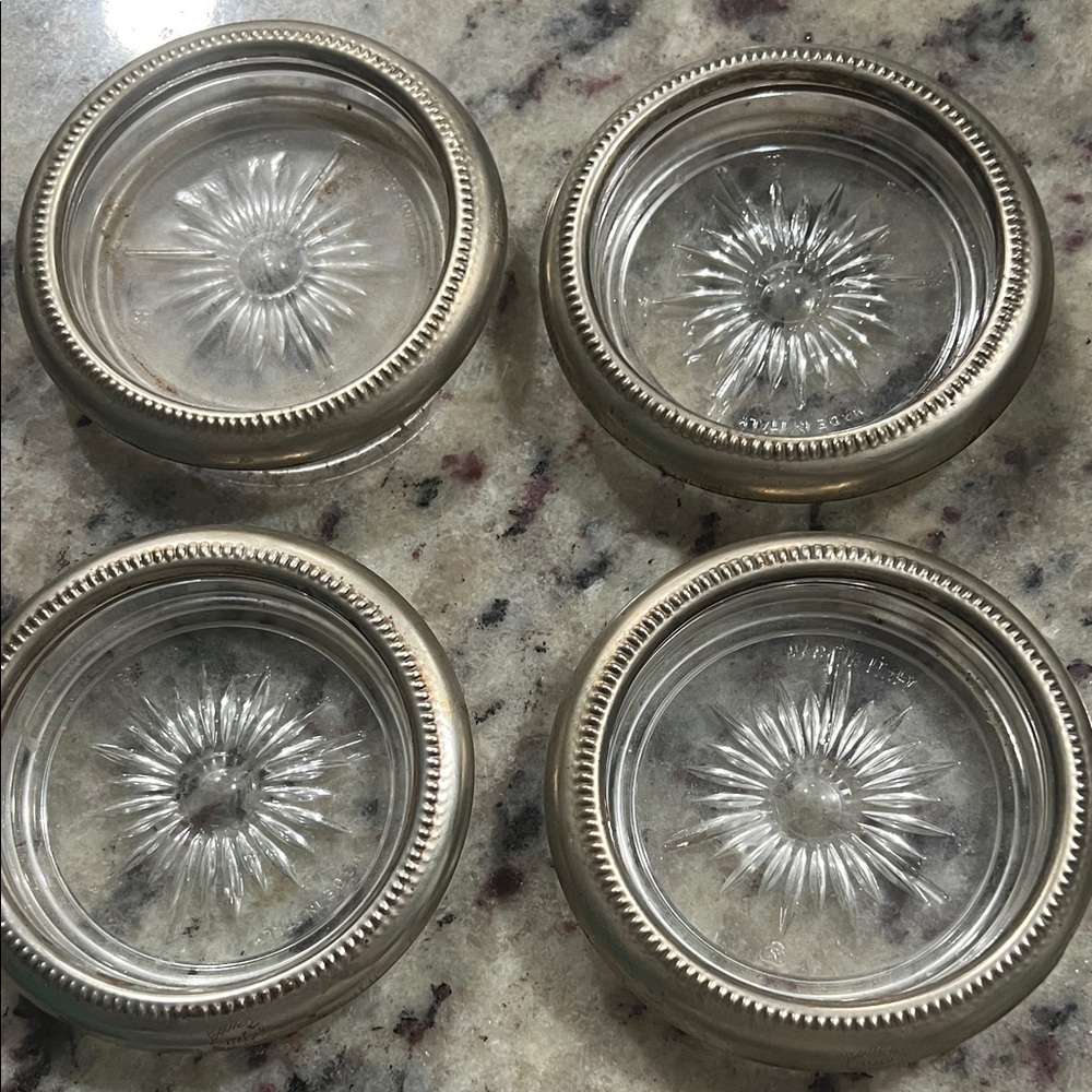 Silver plated Clear Glass Coaster Set with Silver-Tone Rims